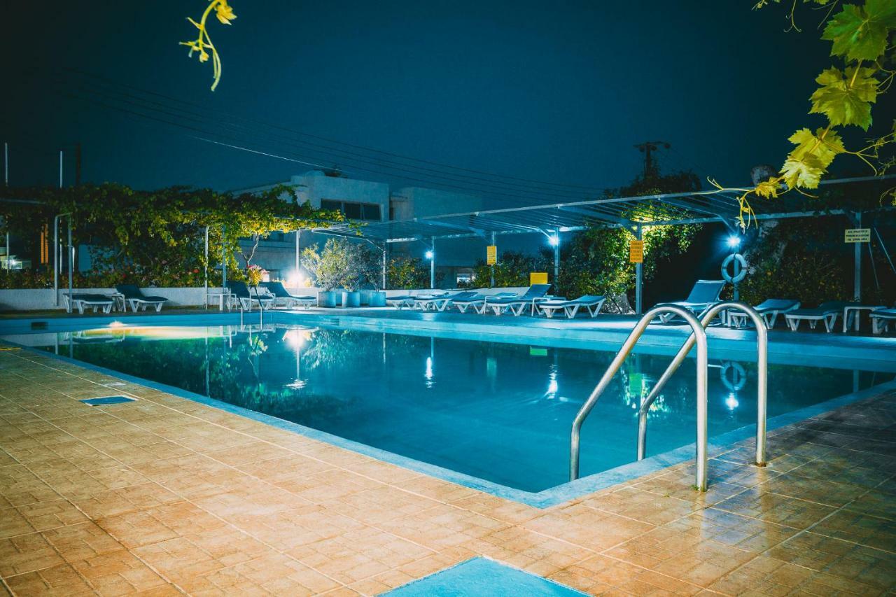 Chrysland Apartment ไอยานาปา ภายนอก รูปภาพ
